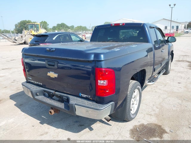 2009 Chevrolet SILVERADO 1500 LT photo 4
