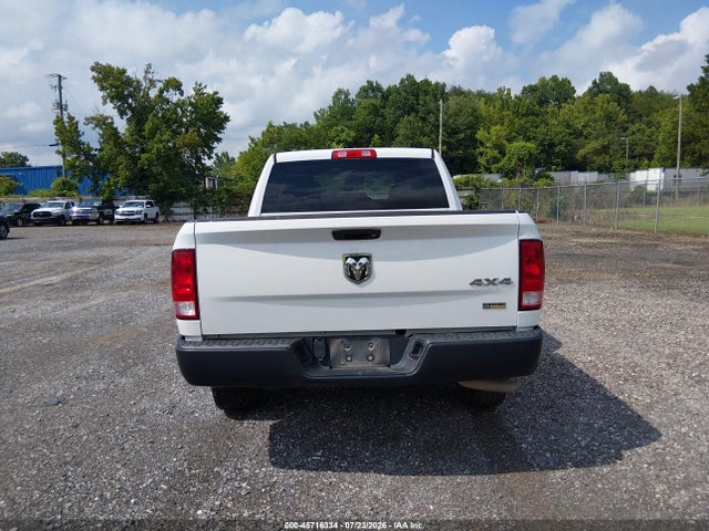 صورة 16 لـ 2018 RAM 1500 TRADESMAN 4X4 5'7 BOX