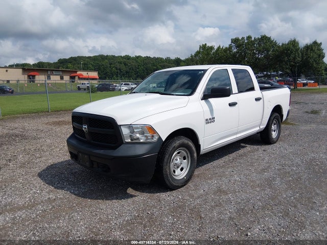 صورة 2 لـ 2018 RAM 1500 TRADESMAN 4X4 5'7 BOX