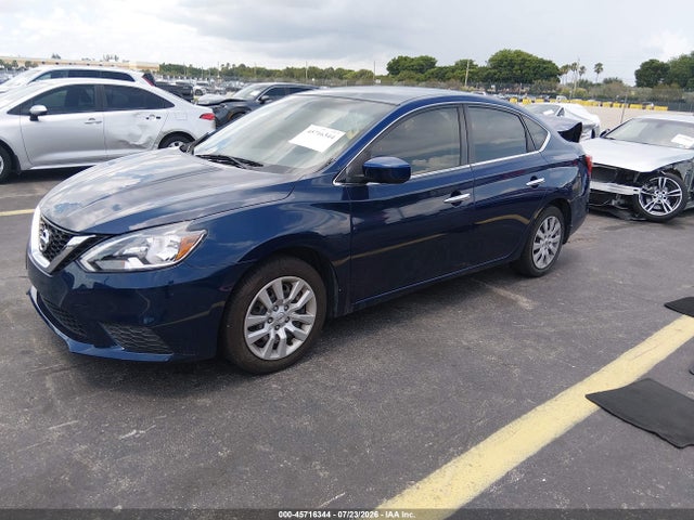 2017 Nissan SENTRA S 照片 2
