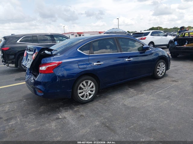 2017 Nissan SENTRA S 照片 4