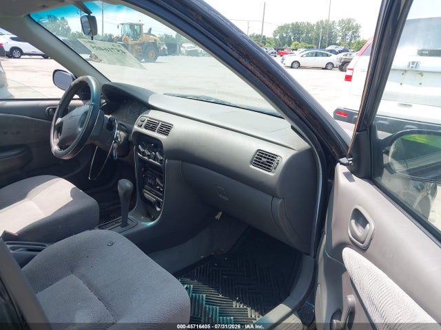 1999 Chevrolet PRIZM 照片 5