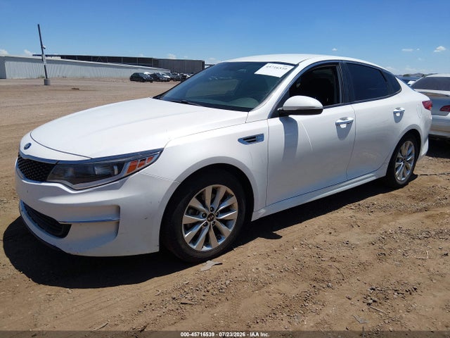 2017 KIA OPTIMA LX 照片 2
