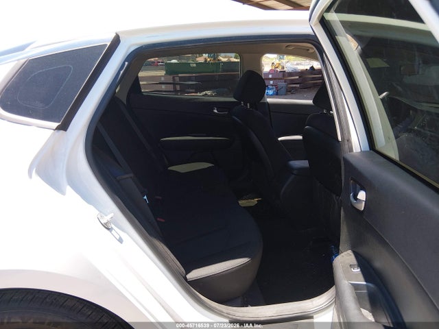 2017 KIA OPTIMA LX 照片 8