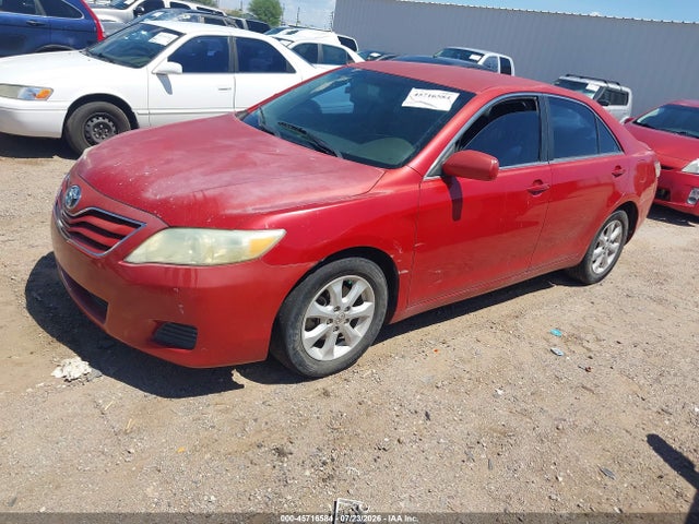 2010 Toyota CAMRY LE 照片 2