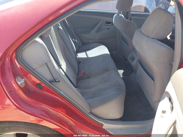 2010 Toyota CAMRY LE 照片 8