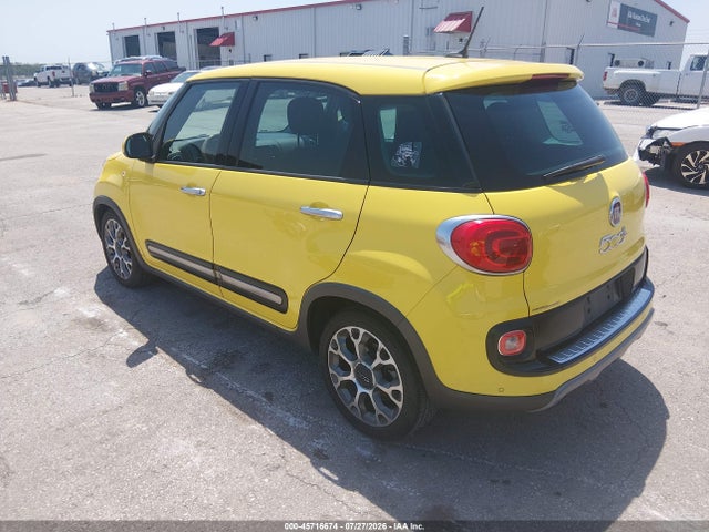 2014 FIAT 500L TREKKING 照片 3