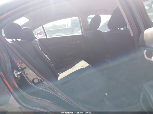 صورة 8 لـ 2015 Honda CIVIC LX