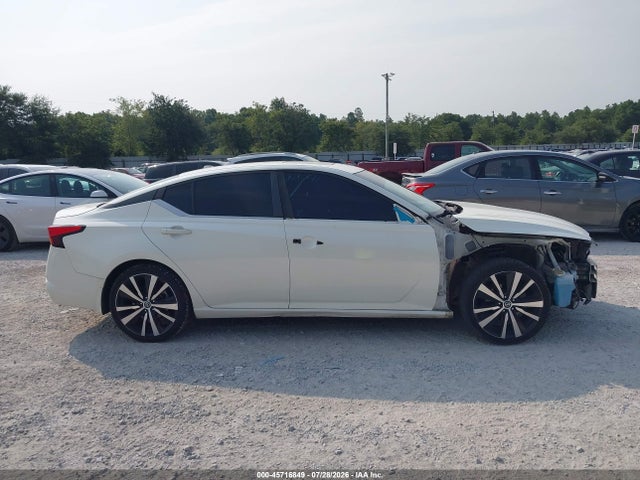 2019 Nissan ALTIMA 2.5 SR — миниатюра 14
