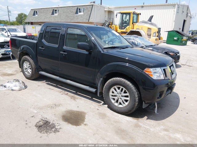 2015 NISSAN FRONTIER SV