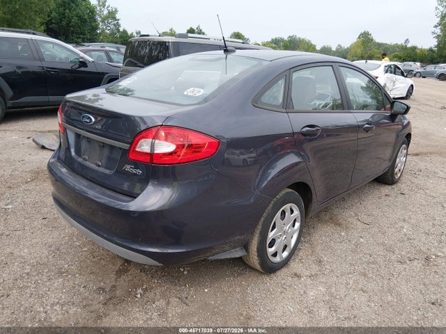 2013 FORD FIESTA SE 照片 4