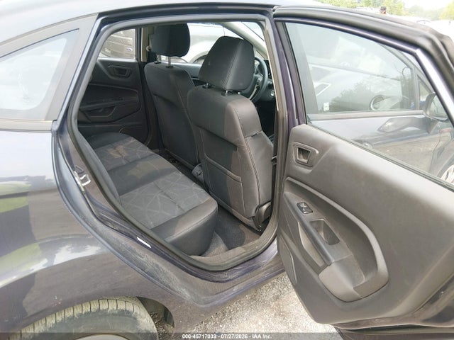 2013 FORD FIESTA SE 照片 8