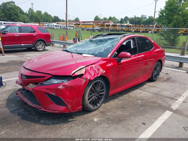 2019 TOYOTA CAMRY XSE 2