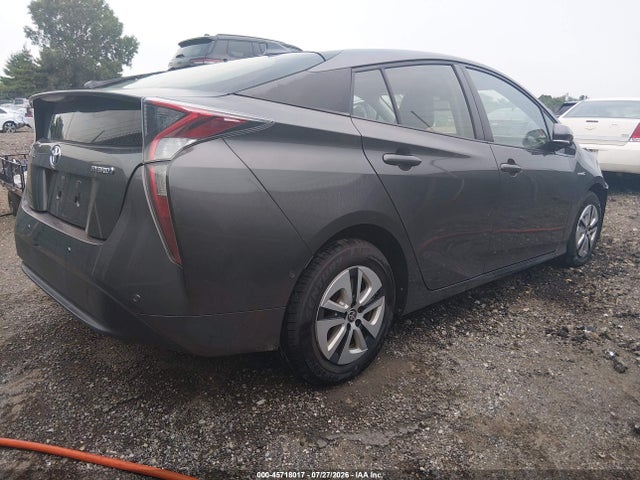 2017 Toyota PRIUS FOUR photo 4