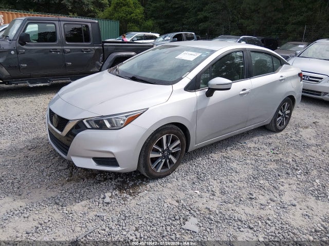 2021 Nissan VERSA SV XTRONIC CVT 照片 2