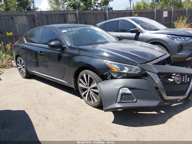 2020 NISSAN ALTIMA SR FWD
