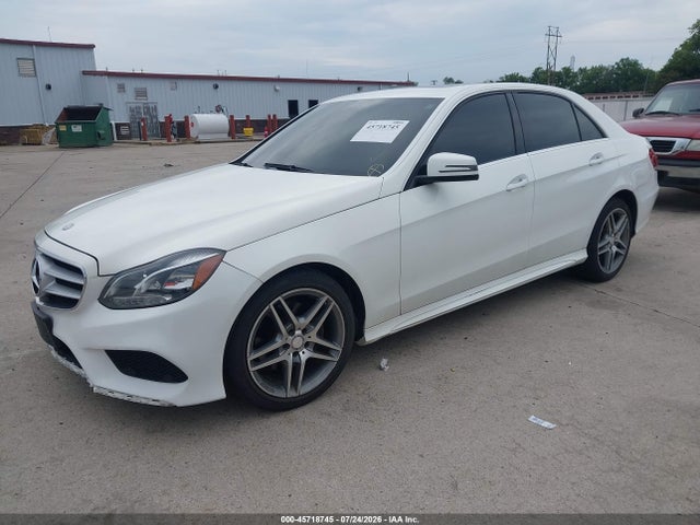 2014 Mercedes-BENZ E 350 4MATIC — фото 2