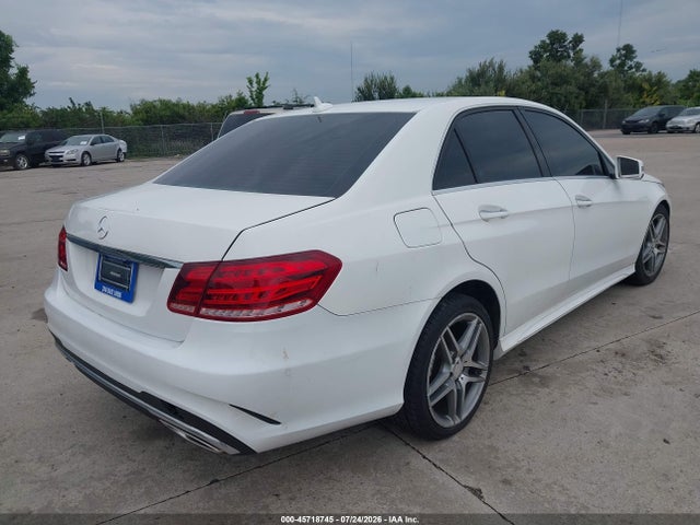 2014 Mercedes-BENZ E 350 4MATIC — фото 4