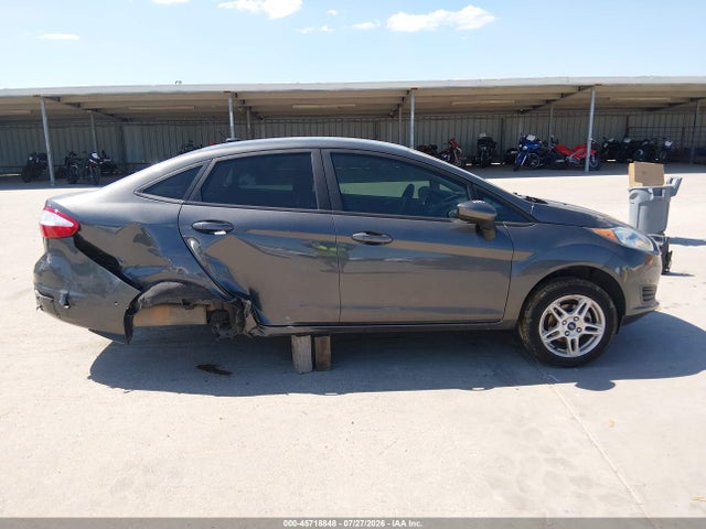 صورة 14 لـ 2019 FORD FIESTA SE
