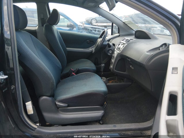 2008 Toyota YARIS photo 5
