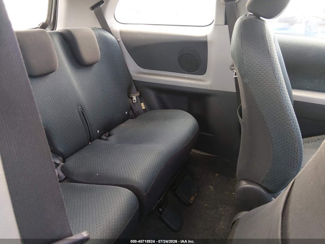 2008 Toyota YARIS photo 8