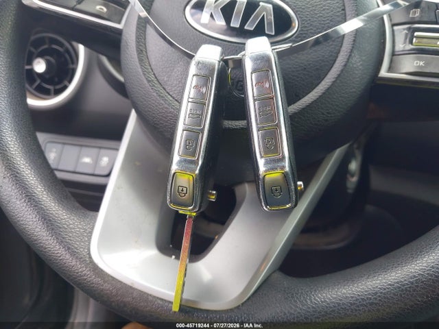 2021 KIA FORTE LXS 11