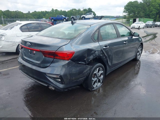 2021 KIA FORTE LXS 4
