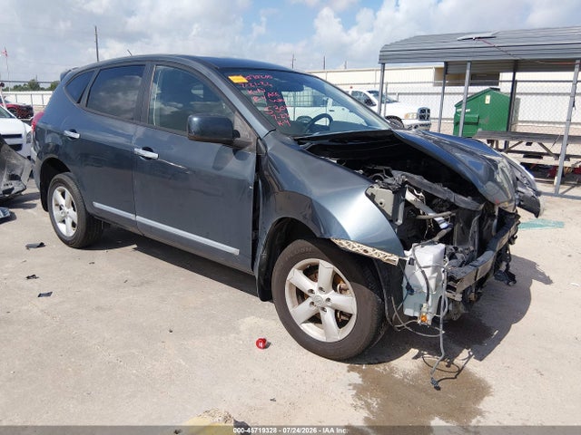 2013 NISSAN ROGUE S