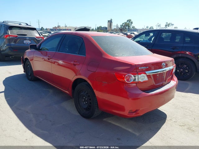 2013 Toyota COROLLA LE 照片 3