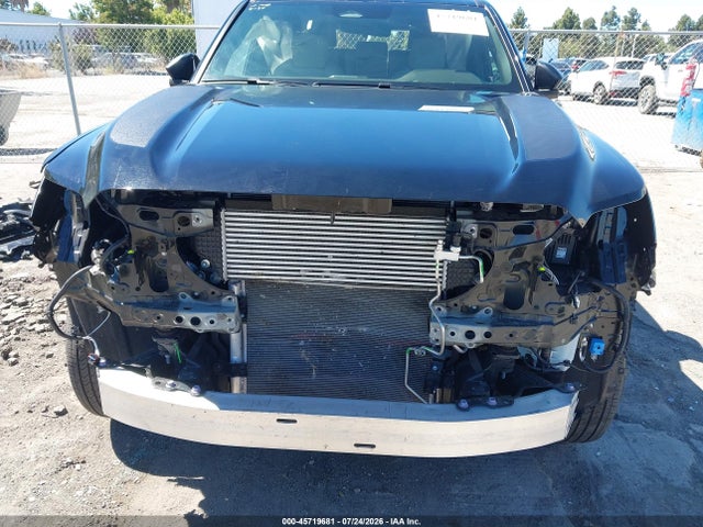 2026 TOYOTA 4RUNNER SR5 6