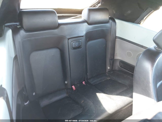 صورة 8 لـ 2004 Volkswagen NEW BEETLE GLS