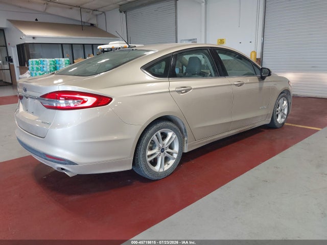 صورة 4 لـ 2018 FORD FUSION HYBRID S