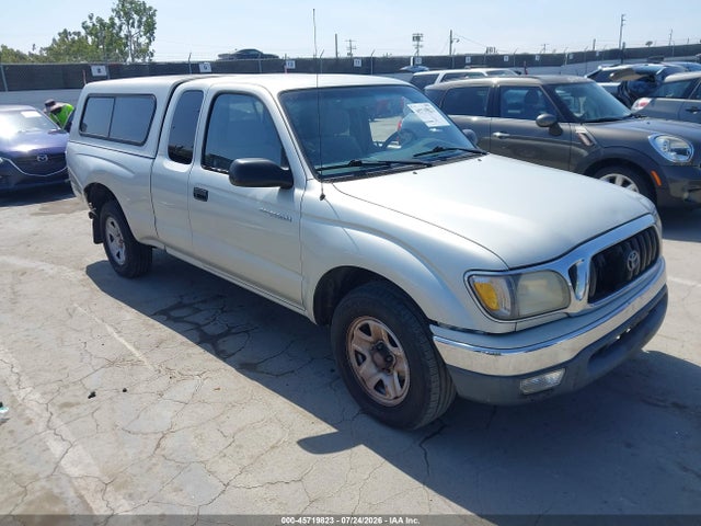 2001 TOYOTA TACOMA 