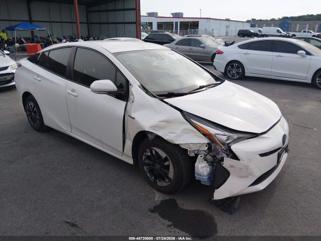 2017 TOYOTA PRIUS THREE
