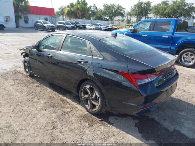 2023 Hyundai ELANTRA LIMITED 照片 3