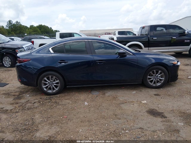 2021 MAZDA MAZDA3 2.5 S 13