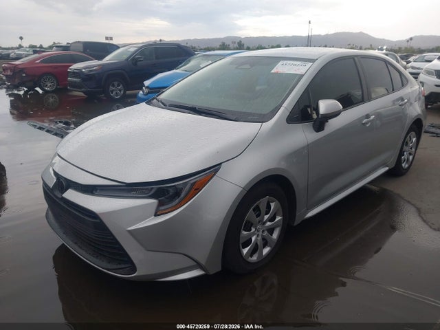 2025 Toyota COROLLA LE 照片 2