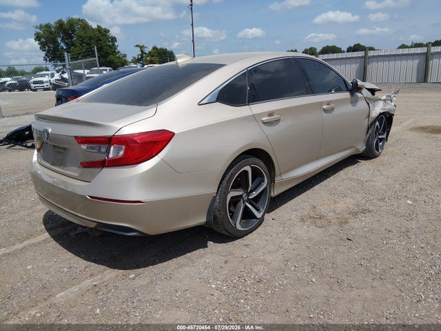 2018 HONDA ACCORD LX 4