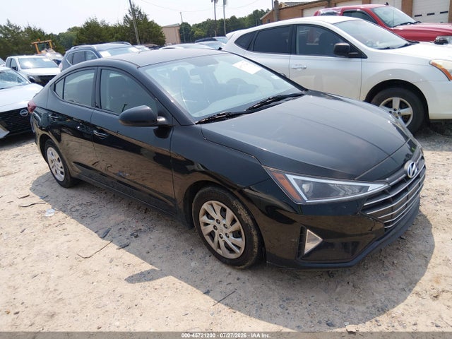 2019 HYUNDAI ELANTRA SE