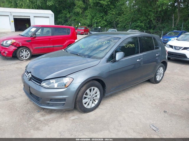 صورة 2 لـ 2016 Volkswagen GOLF TSI S 4-DOOR