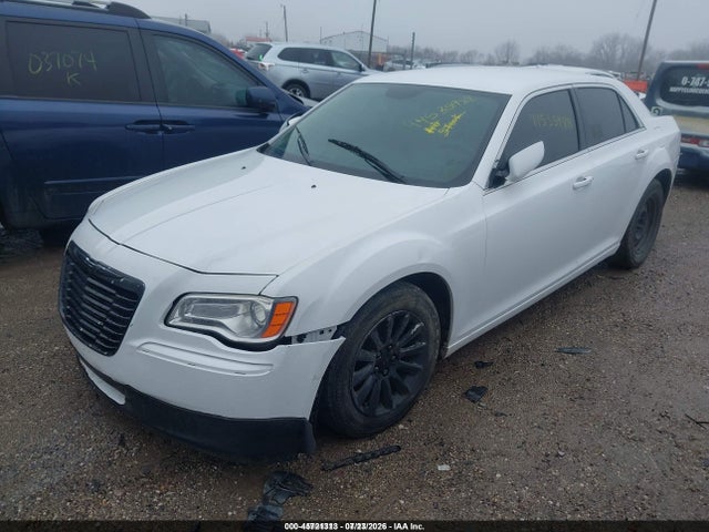 صورة 2 لـ 2014 Chrysler 300