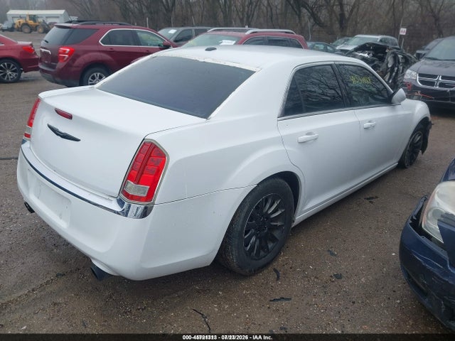 صورة 4 لـ 2014 Chrysler 300