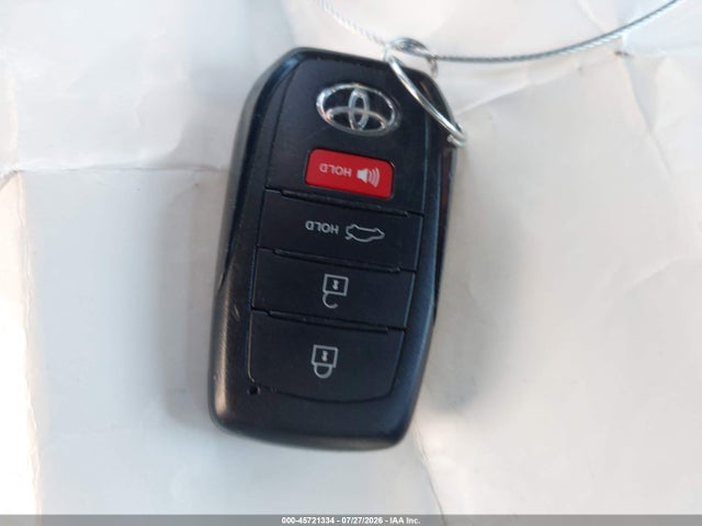 2026 TOYOTA CAMRY SE 11