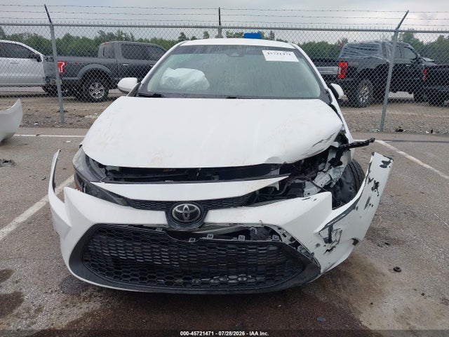 2022 TOYOTA COROLLA LE 12