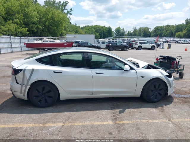 2025 Tesla MODEL 3 LONG RANGE REAR-WHEEL DRIVE/STANDARD REAR- — фото 14