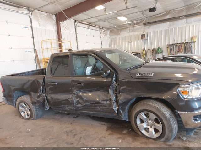 2021 RAM 1500 BIG HORN 4X4 6'4 BOX — фото 13