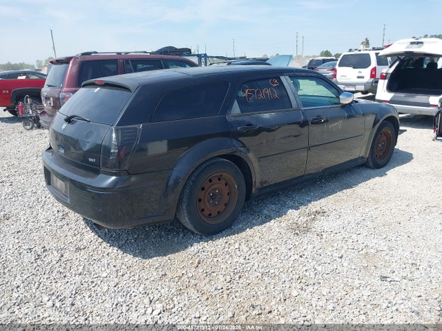 2005 Dodge MAGNUM SE 照片 4