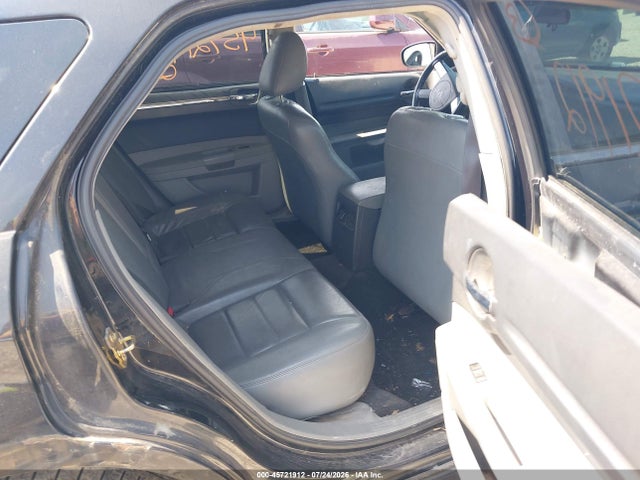 2005 Dodge MAGNUM SE 照片 8