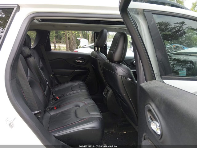 2022 JEEP CHEROKEE TRAILHAWK 4X4 8