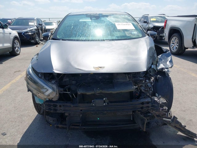 صورة 12 لـ 2021 Nissan VERSA SR XTRONIC CVT